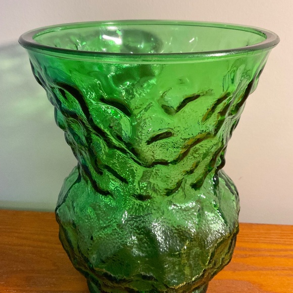 Vintage E.O. Brody Company Green Crinkle Glass Flower Vase 8” - Picture 6 of 13